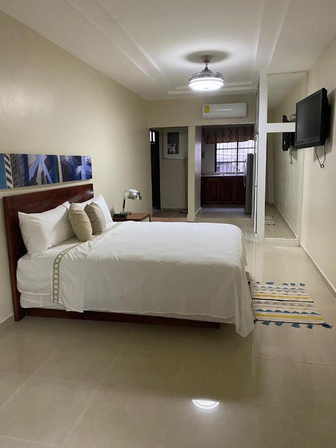 Hotel Libertad At Historic Main Street Santo Domingo Exterior photo