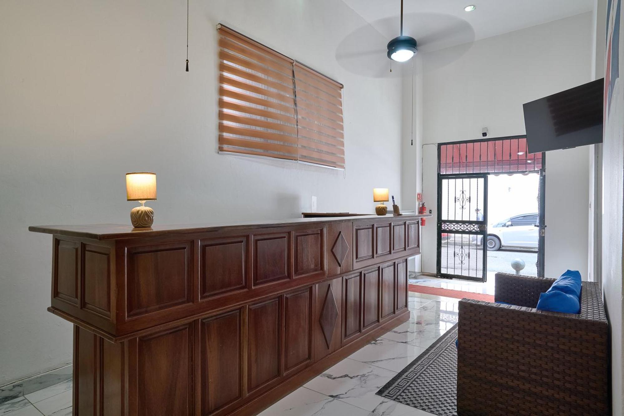 Hotel Libertad At Historic Main Street Santo Domingo Exterior photo